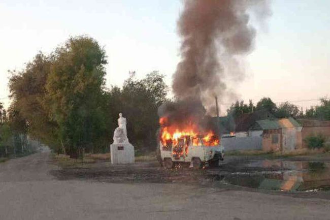 В оккупированном Токмаке партизаны взорвали автомобиль с оккупантами