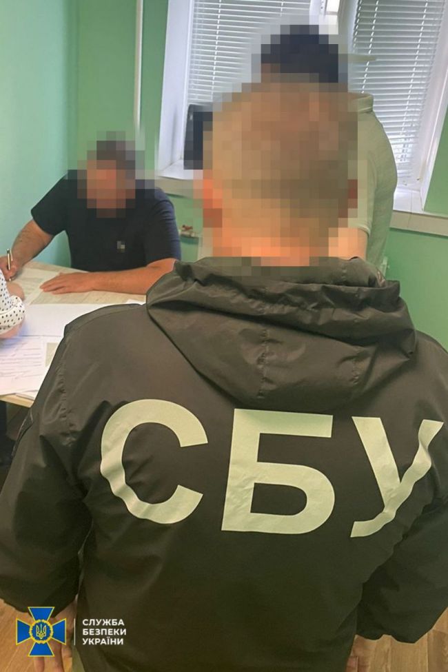 СБУ ліквідувала нові «схеми для ухилянтів»: затримано понад 10 посадовців, які торгували фіктивними довідками ВЛК