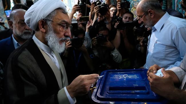 В Ірані відбувся перший тур виборів президента. Що там? 