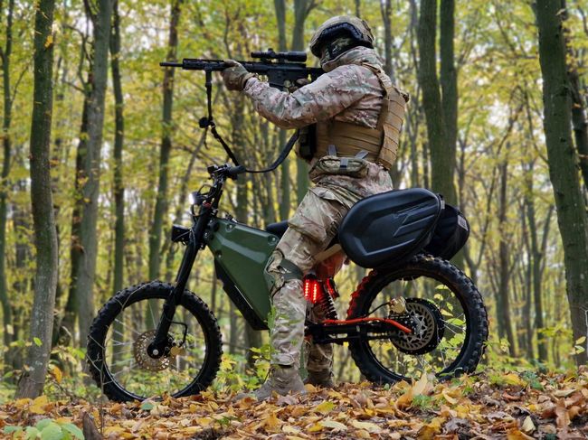 В Минобороны Украины кодифицировали украинский электромотоцикл Атом Милитари