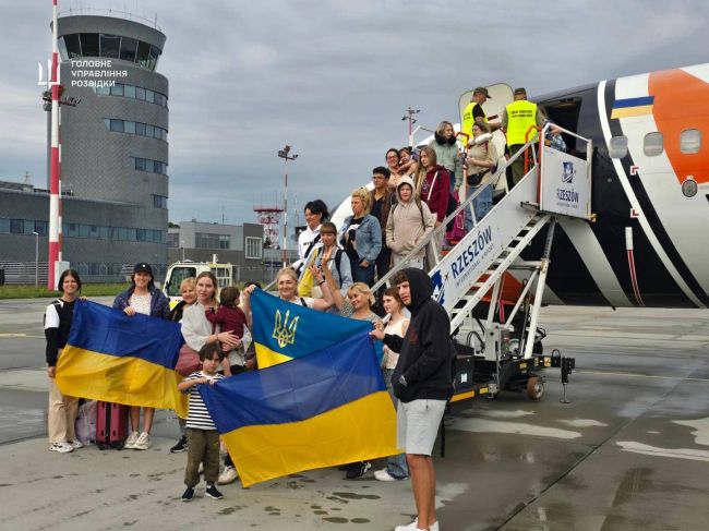 ГУР та МЗС провели евакуацію громадян України з Лівану