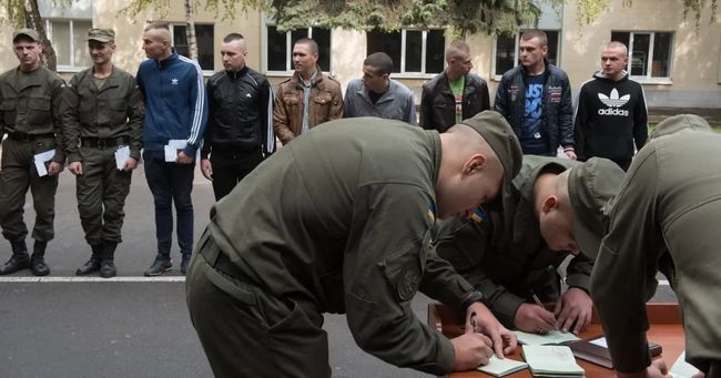 Уряд дозволив скасовувати бронювання для підприємств