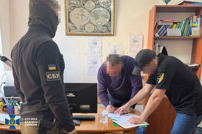 СБУ та НАБУ викрили голову суду на Одещині, який разом із спільниками «заробляв» на ухилянтах СБУ та НАБУ викрили голову суду на Одещині, який разом із спільниками «заробляв» на ухилянтах