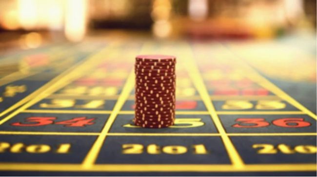 Гральний бізнес платить менше податків другий місяць поспіль