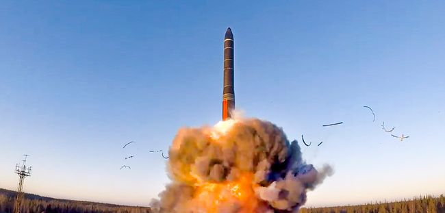 Шумовые эффекты за океаном мешают в полной мере оценить исторические события, которые сейчас разворачиваются в Европе