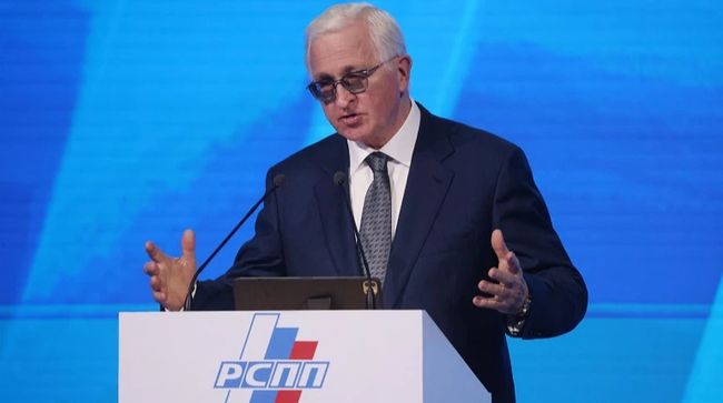 Голова Американської торгівельної палати зустрівся з бізнесом рф: які санкції хочуть скасувати