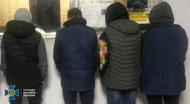 СБУ та Нацполіція затримали ще 8-х підпалювачів, які виконували замовлення рф у різних регіонах України СБУ та Нацполіція затримали ще 8-х підпалювачів, які виконували замовлення рф у різних регіонах України