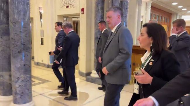 Переговоры идут...