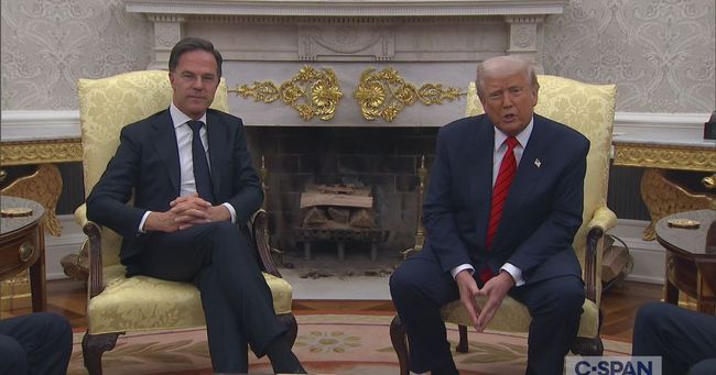 Трамп в Овальном кабинете c генсеком НАТО Марком Рютте