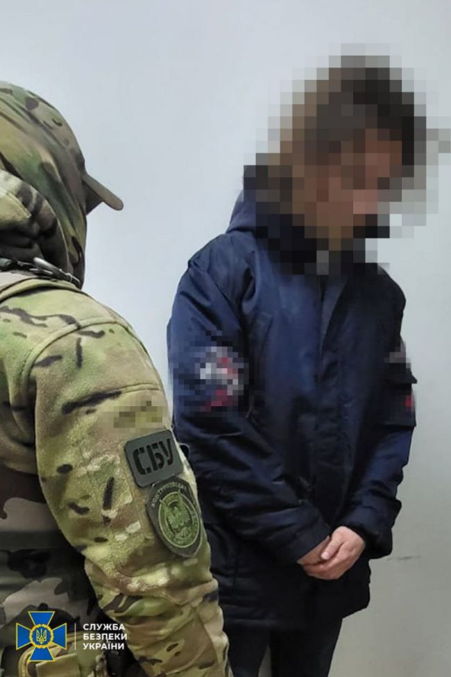 СБУ затримала ворожого агента, який шукав для рашистів «шпарини» у протиповітряній обороні Одеси