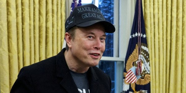 Ілон Маск підриває державну систему США зсередини