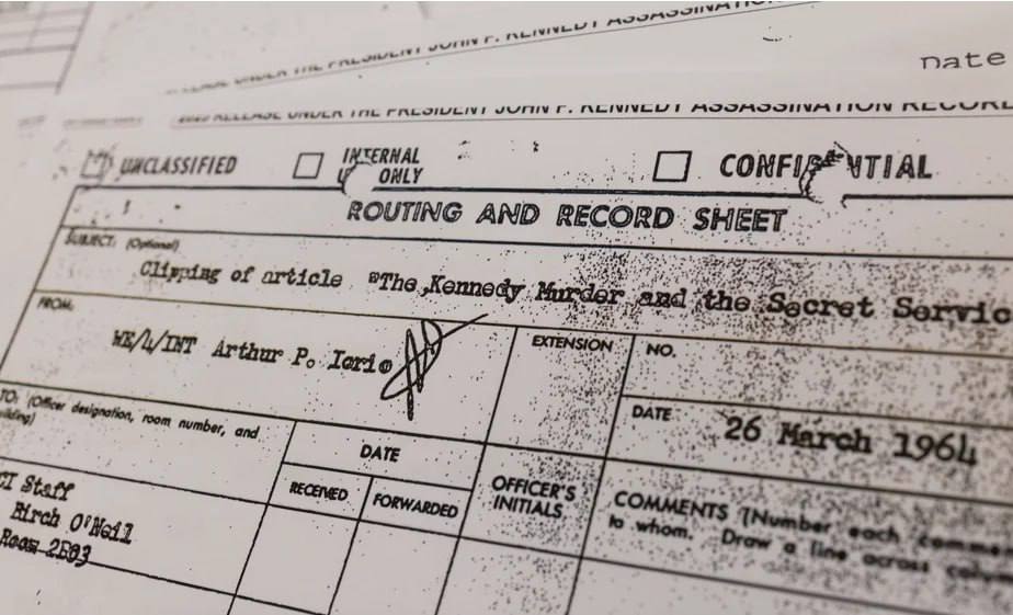 США розсекретили документи про вбивство Кеннеді США розсекретили документи про вбивство Кеннеді