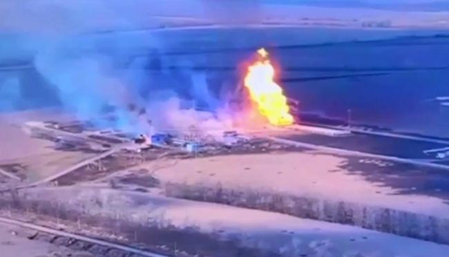 россияне ударили по Судже полуторатонным КАБ