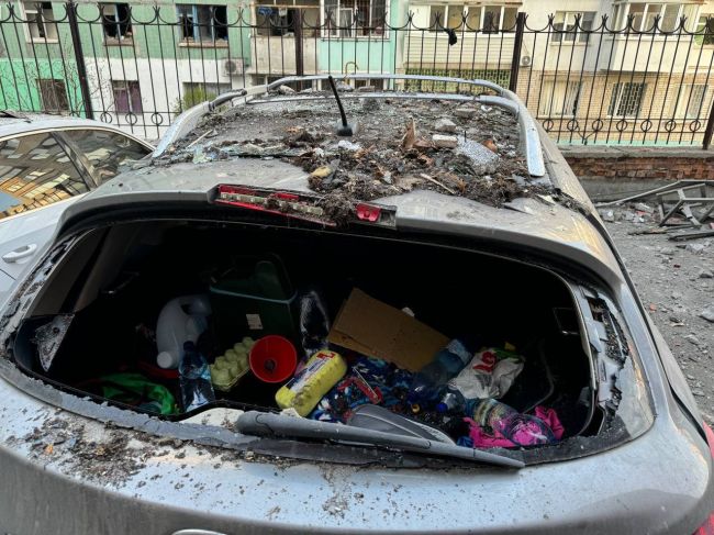 Атака на Дніпро. Кількість поранених зросла, рятувальники ліквідували всі пожежі Атака на Дніпро. Кількість поранених зросла, рятувальники ліквідували всі пожежі