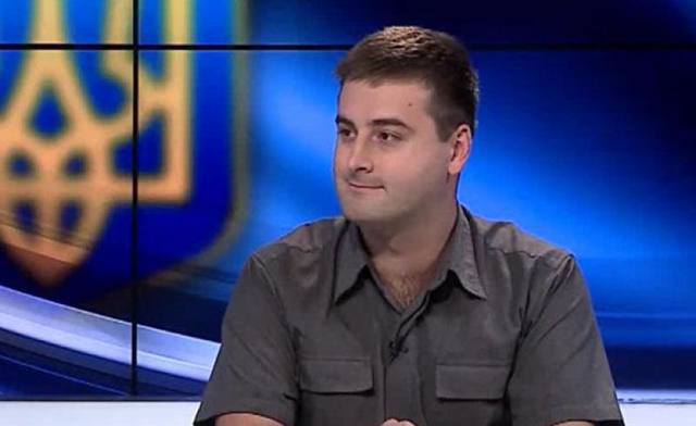 Зрадника Кирила Молчанова, «політолога», який втік до росії в 2022-му році, Польща депортувала до України