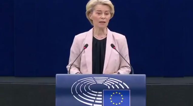 Євросоюз сподівається врегулювати питання американських мит шляхом переговорів, але всі інструменти на столі, щоб завдати удару у відповідь в разі потреби Євросоюз сподівається врегулювати питання американських мит шляхом переговорів, але всі інструменти на столі, щоб завдати удару у відповідь в разі потреби