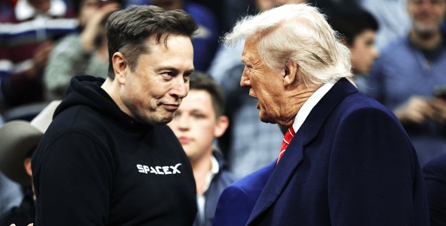 Ілон Маск залишається в команді: Білий дім розвіює чутки про його звільнення