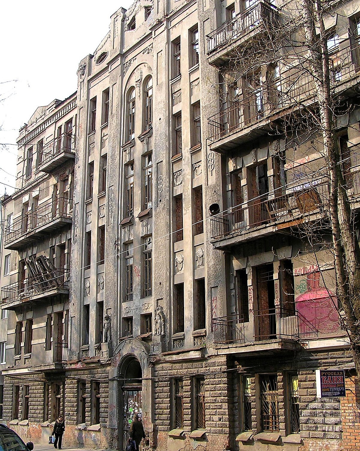 У Харкові майже закінчили реставрацію історичного будинку Лазаря Розенфельда