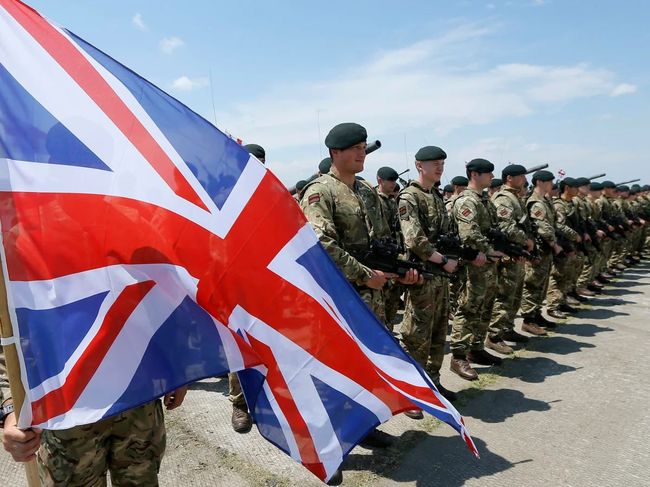 Велика Британія розглядає можливість розгортання військ в Україні на пять років — The Telegraph