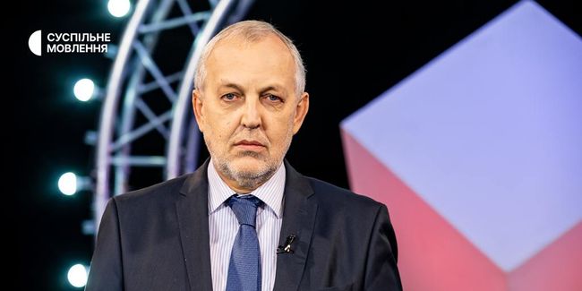 На виконавчого продюсера Суспільного мовлення Юрія Макарова напали з ножем — його життю нічого не загрожує.