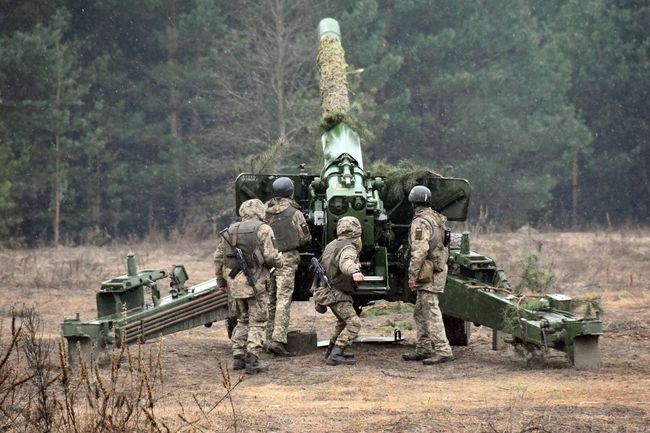 Зеленский обвинил Китай в поставках артиллерии России Зеленский обвинил Китай в поставках артиллерии России