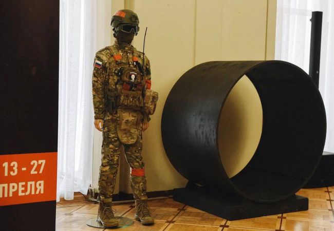 Пишут, что в россии начали ставить на площадях и в музеях кусок трубы, как символ СВО