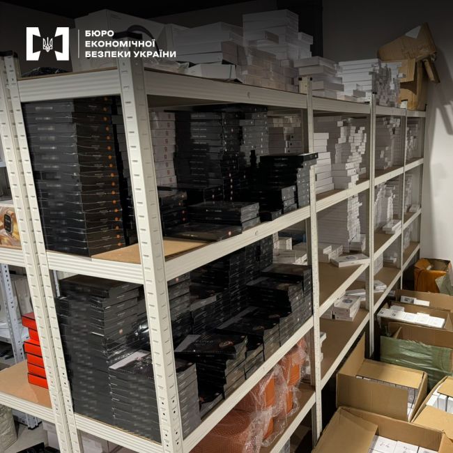 БЕБ відкрило схему продажу контрафактних гаджетів