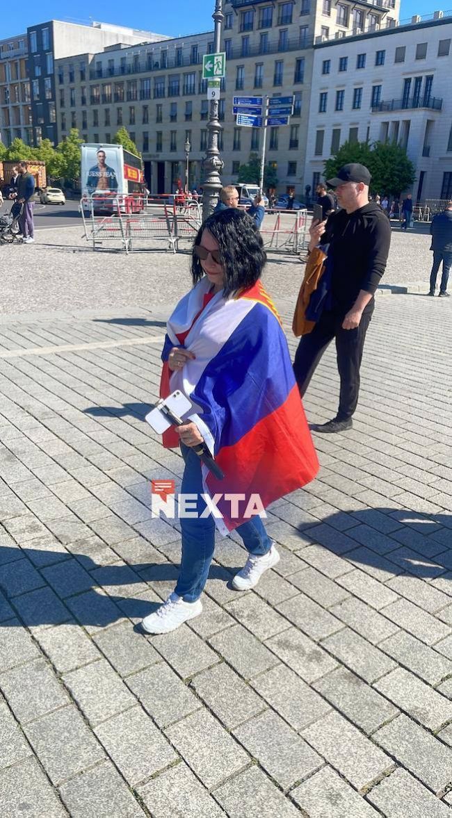 «Безсмертний полк» у Берліні: 15 людей, 3 прапори і трохи сорому