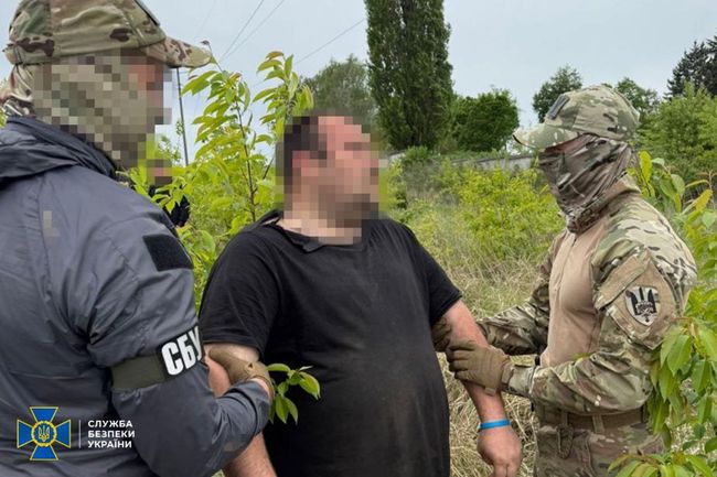 СБУ затримала агента гру рф, який готував «GPS-маячок» для російського удару по лініях електропередач Рівненської АЕС