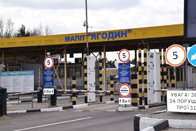 Суд у Польщі схвалив заборону блокування кордону з Україною — RMF24 Суд у Польщі схвалив заборону блокування кордону з Україною — RMF24
