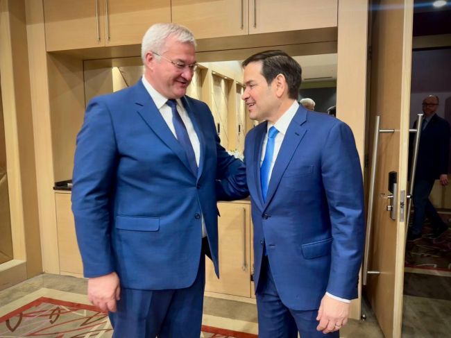 Андрій Сибіга провів зустріч з державним секретарем США Марком Рубіо та сенатором Ліндсі Гремом Андрій Сибіга провів зустріч з державним секретарем США Марком Рубіо та сенатором Ліндсі Гремом