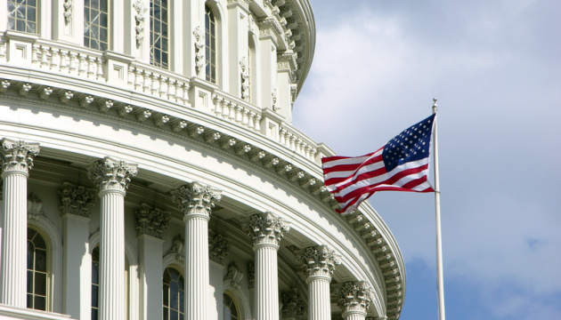 Сенат вимагає повернути вкрадених українських дітей