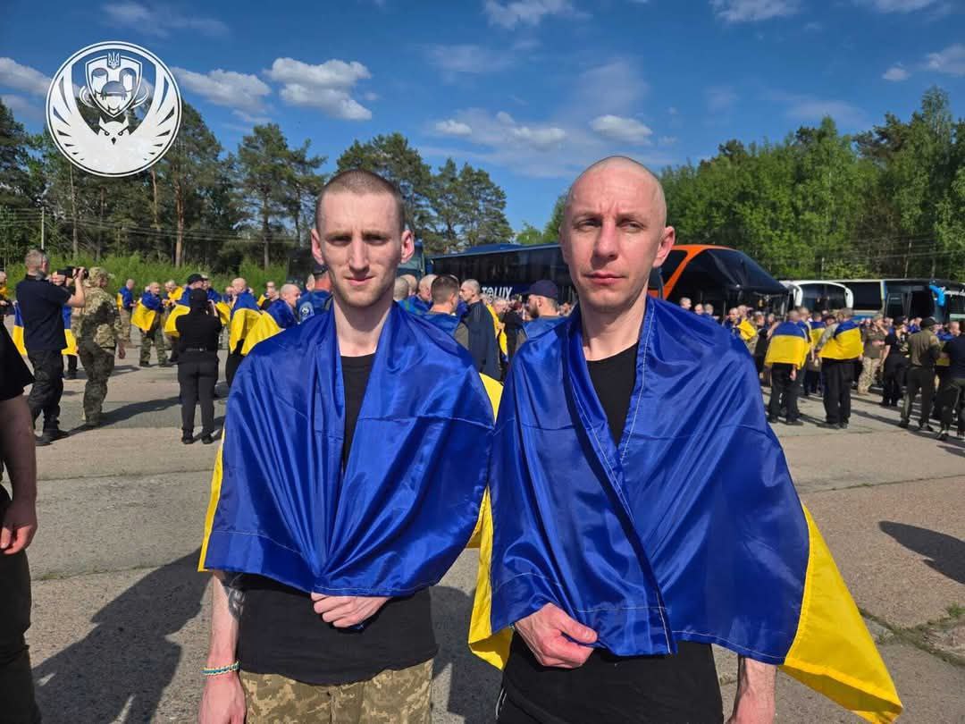 Перший день великого обміну: 390 українців визволено з російської неволі