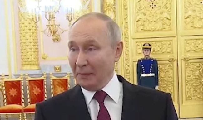 Тем временем в россии не стесняясь и ничуть не опасаясь американских дедлайнов продолжают выдвигать идиотские требования Тем временем в россии не стесняясь и ничуть не опасаясь американских дедлайнов продолжают выдвигать идиотские требования