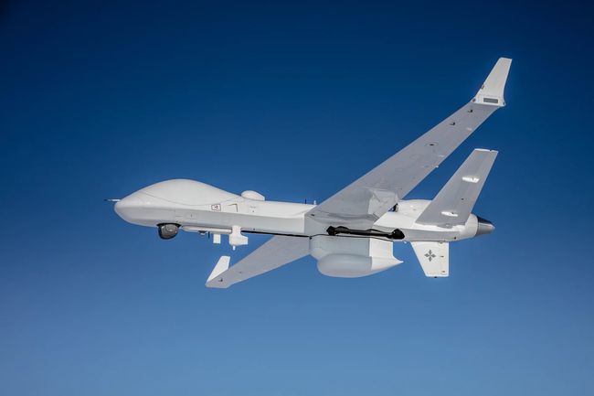 Розробники General Atomics представили інноваційний бойовий дрон MQ-9B SeaGuardian