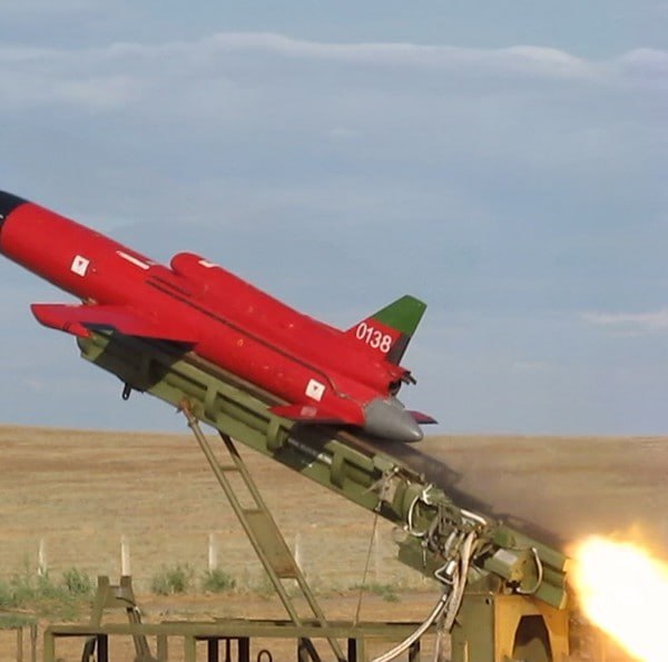 Ворог застосував проти України новий тип ударного реактивного БпЛА «Дань-М» Ворог застосував проти України новий тип ударного реактивного БпЛА «Дань-М»