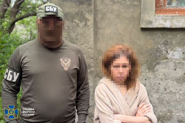 СБУ та Нацполіція затримали у Херсоні 4-х колаборантів, які співпрацювали з рашистами під час окупації правобережної частини Херсонщини