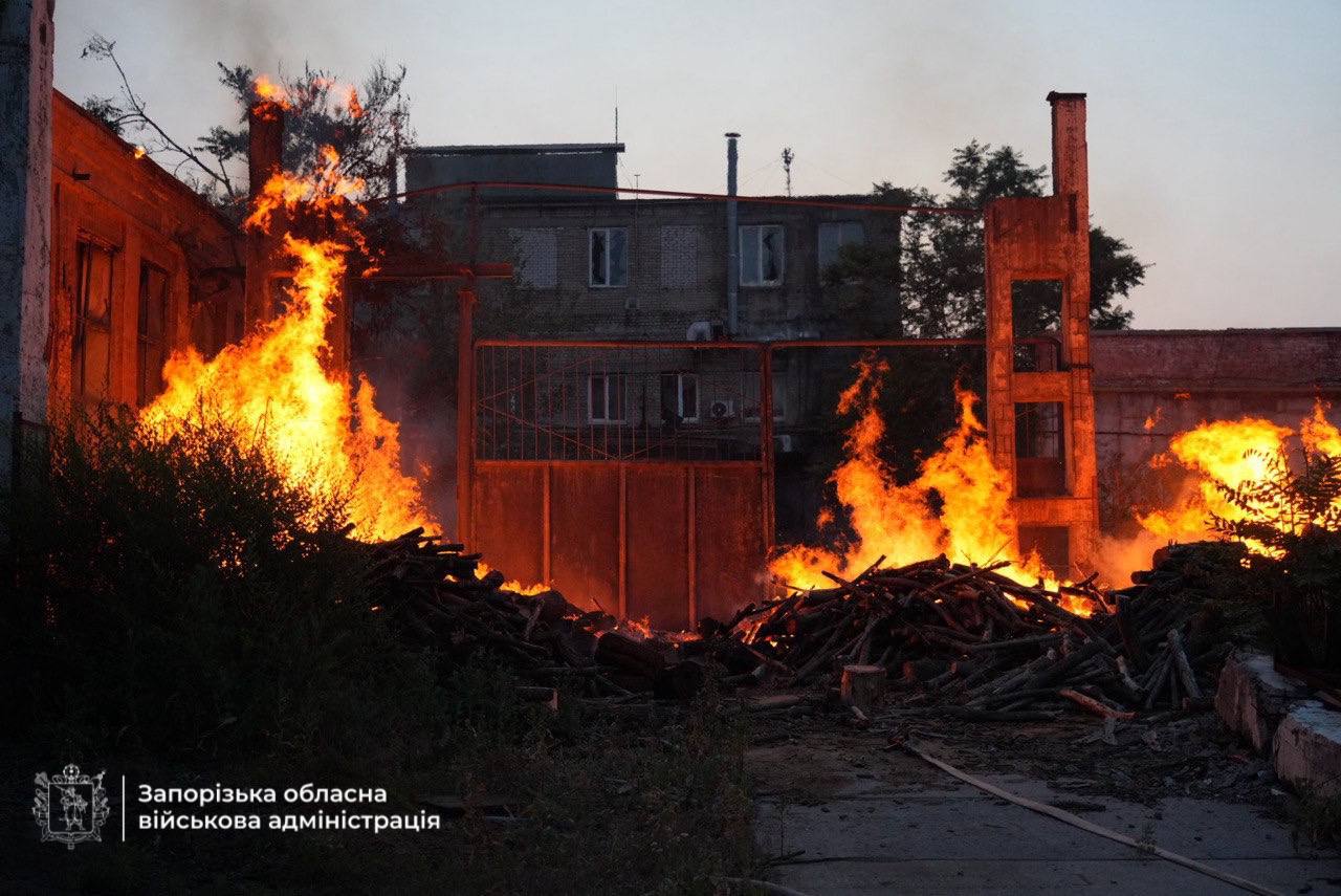 Запоріжжя атакували 14 ворожих Шахедів Запоріжжя атакували 14 ворожих Шахедів