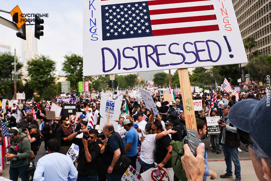 У США — масові протести проти Трампа