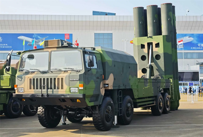 Китайські розробники представили нову систему ПРО HQ-19 для знищення балістичних ракет