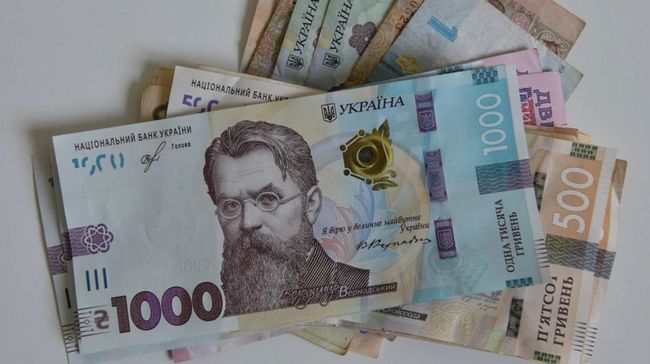 Гетманцев повідомив, скільки українців офіційно мають мільйонні доходи