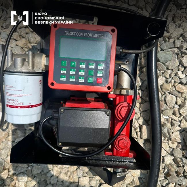 БЕБ на Буковині припинило діяльність нелегальної АЗС у прикордонному населеному пункт