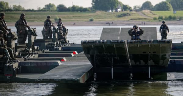 Германия вместе с союзниками проводит крупные военные учения на Рейне