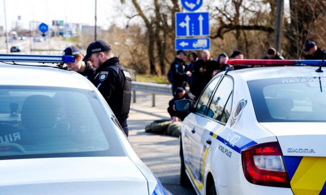Молодику, який у Рівному напав на Нову пошту, світить до 15 років в`язниці