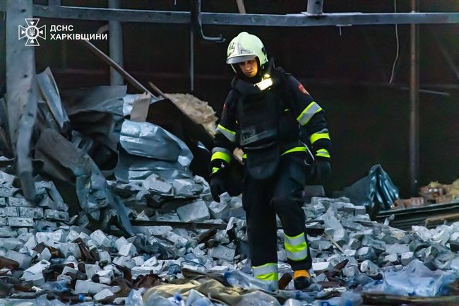 Харківщина: в результаті ударів БпЛА сталися пожежі, є постраждалі