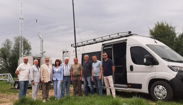 В Україні розробили мобільну станцію для телерадіомовлення на звільнених територіях В Україні розробили мобільну станцію для телерадіомовлення на звільнених територіях