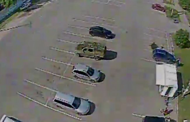 Бійці «Сталевого кордону» лишили ворога засобу РЕБ та позашляховика (ВІДЕО) Бійці «Сталевого кордону» лишили ворога засобу РЕБ та позашляховика (ВІДЕО)