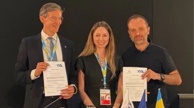 Укрзалізниця та ЄБРР уклали грантові угоди на 54 мільйони євро: на що спрямують кошти