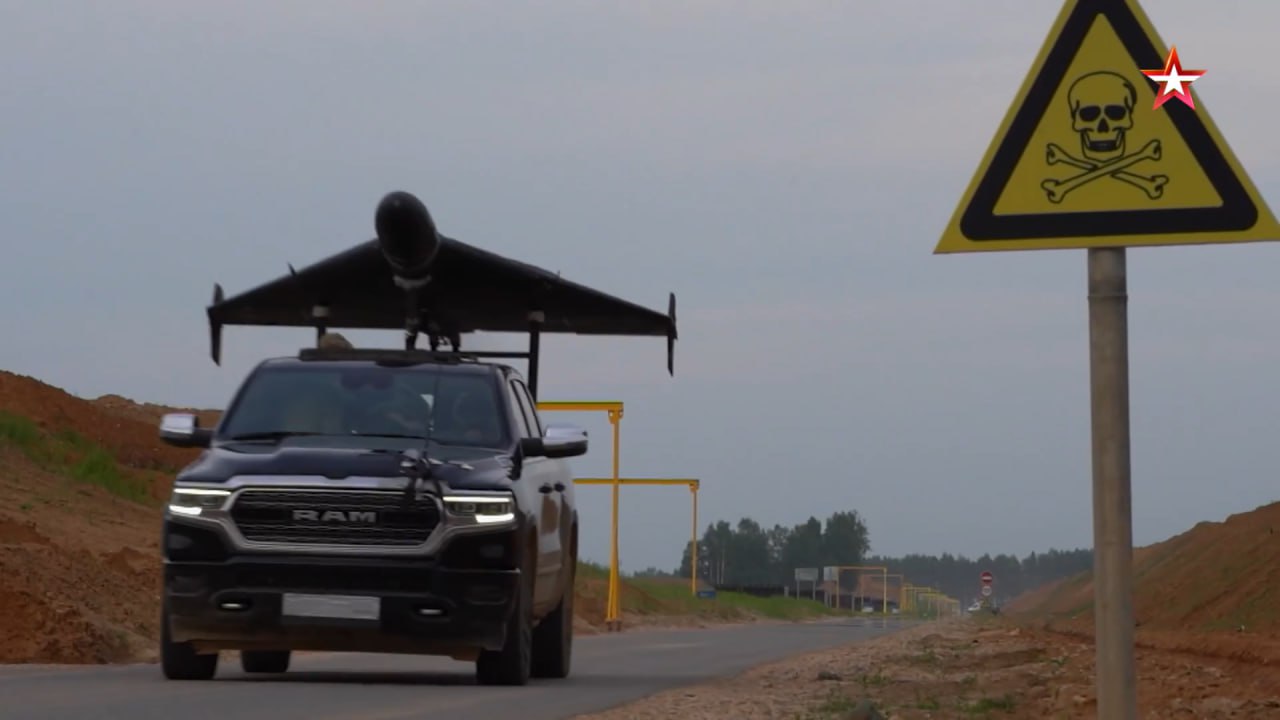 росіяни показали виробництво Шахедів/«Герань-2» на заводі в «Алабузі»