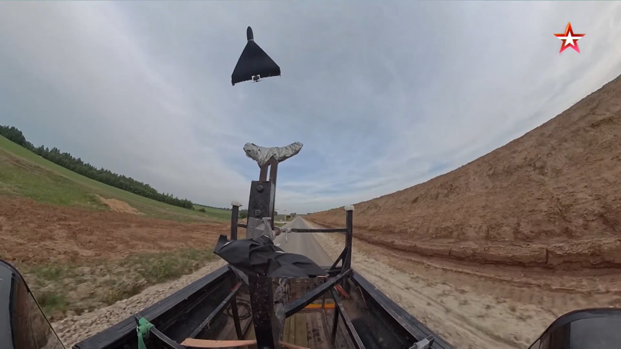 росіяни показали виробництво Шахедів/«Герань-2» на заводі в «Алабузі»